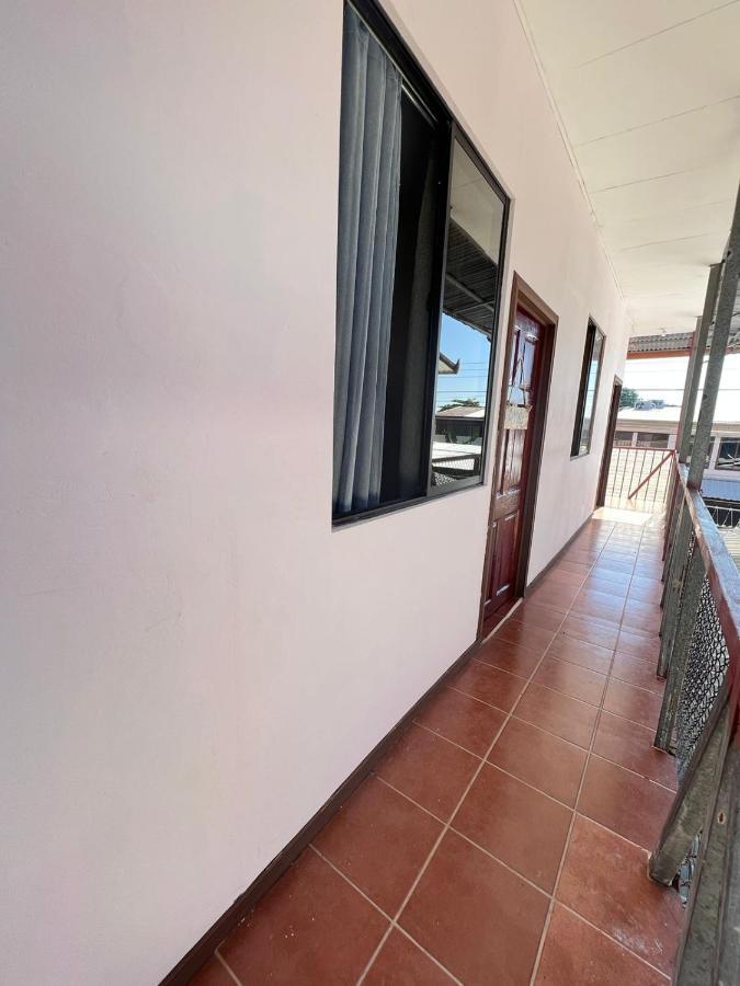Mochis Apartment Quepos Bilik gambar