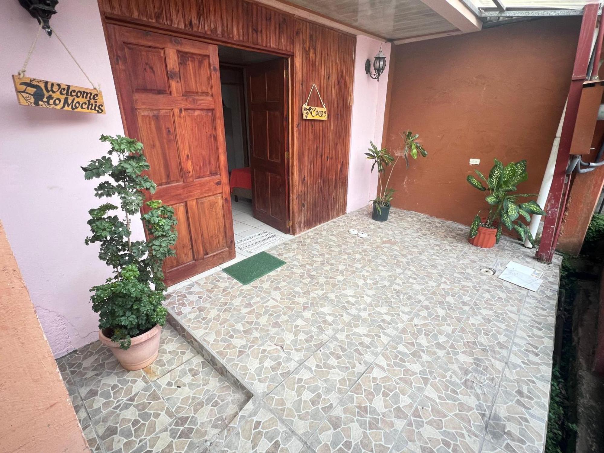 Mochis Apartment Quepos Luaran gambar