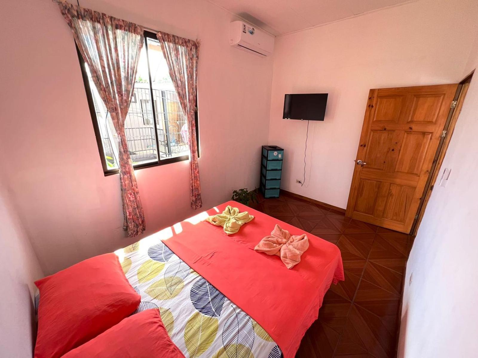 Mochis Apartment Quepos Luaran gambar