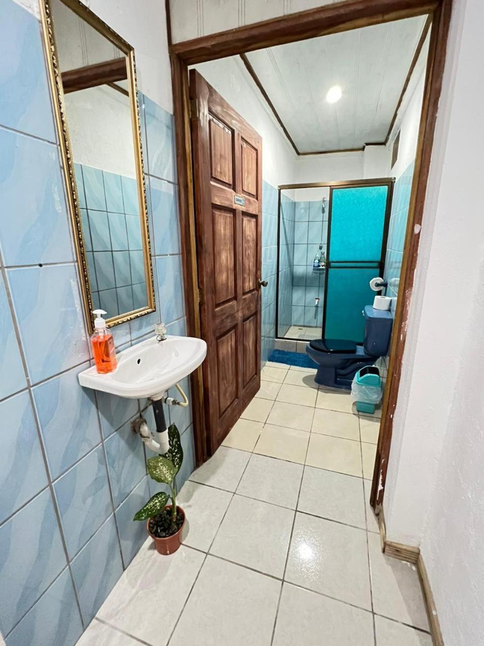 Mochis Apartment Quepos Bilik gambar